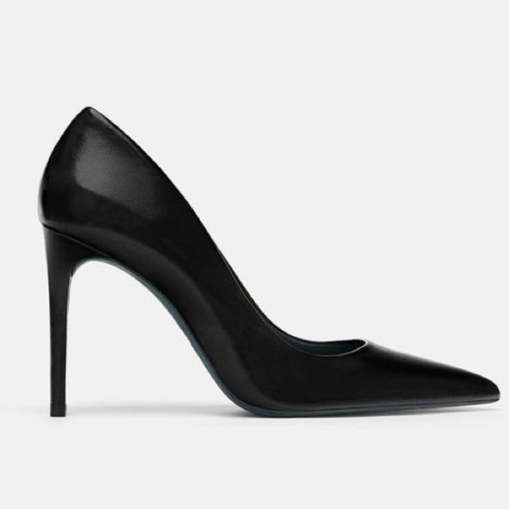 Zara Leather Pointy Toe Pump- NWT